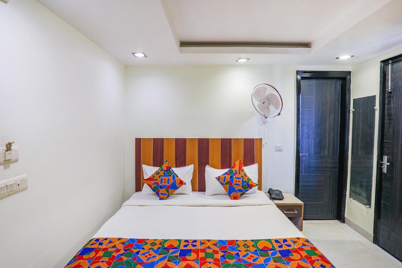 Fabhotel Trio Continental Patel Nagar 新德里 外观 照片