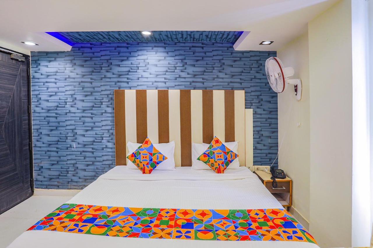 Fabhotel Trio Continental Patel Nagar 新德里 外观 照片